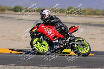 media/Oct-08-2022-SoCal Trackdays (Sat) [[1fc3beec89]]/Turn 16 (125pm)/